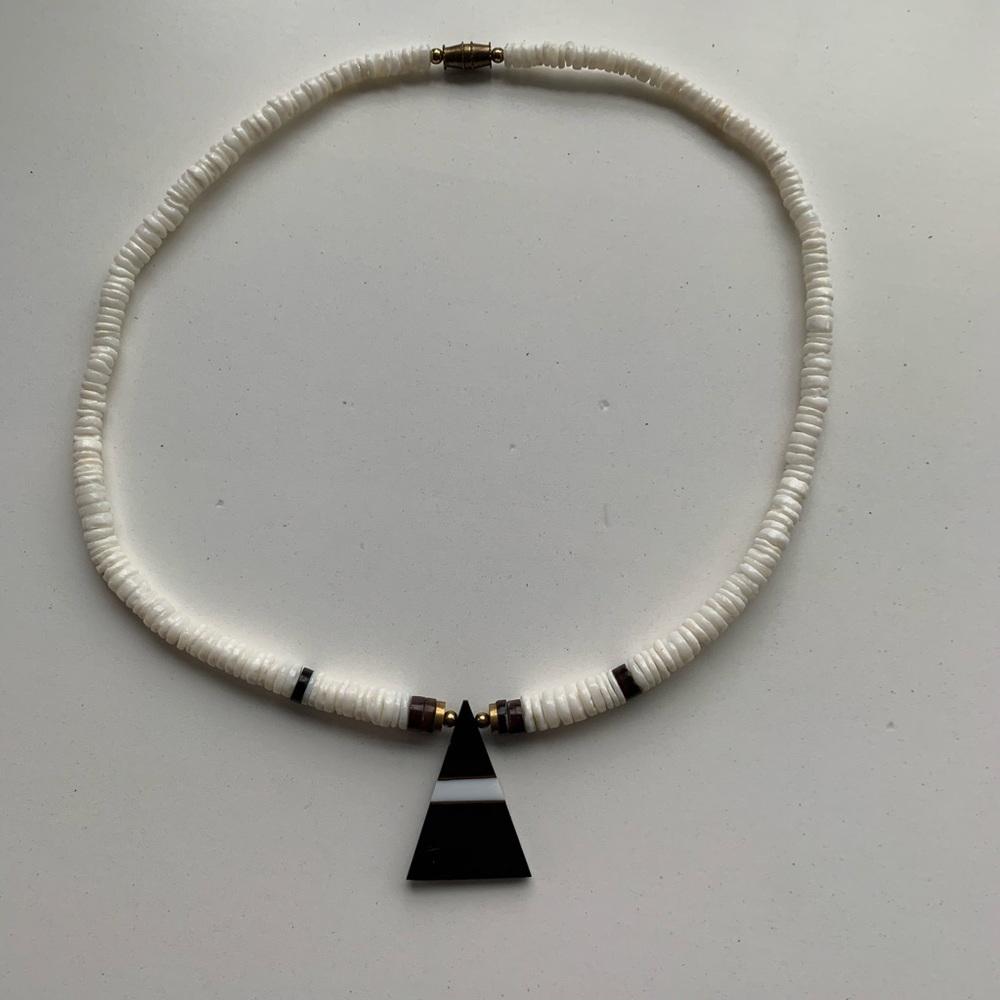 Geometric necklace